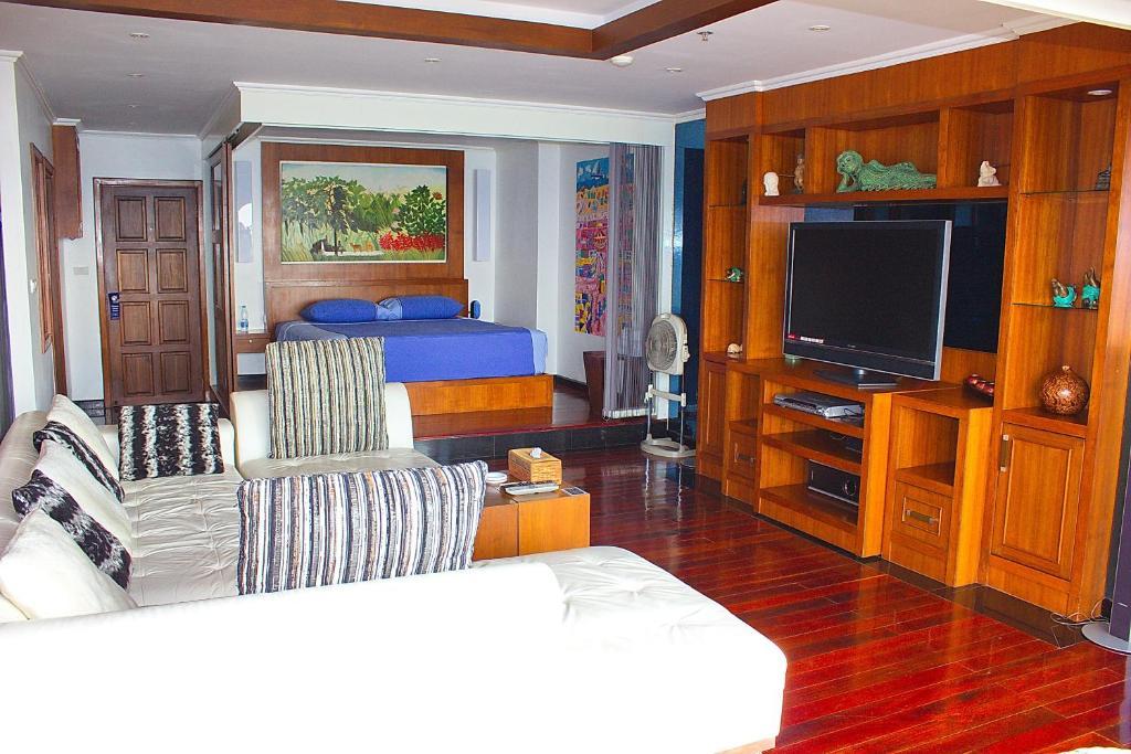 Patong Tower Holiday Rentals Room photo