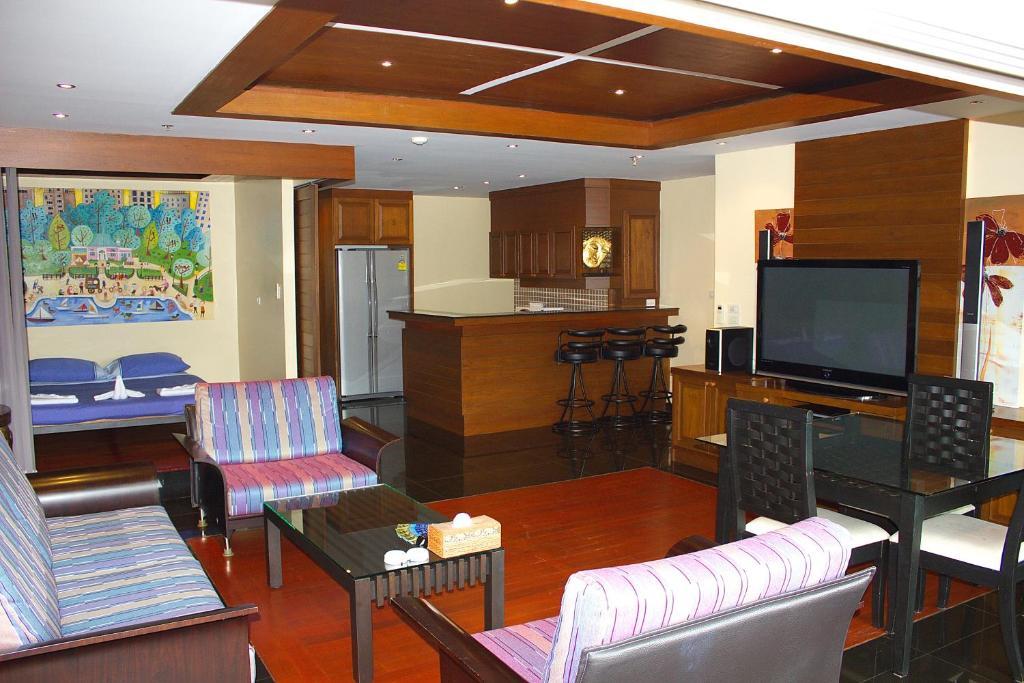 Patong Tower Holiday Rentals Room photo